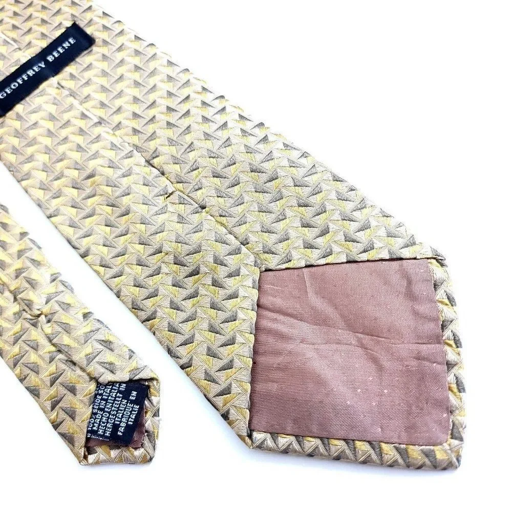 Geoffrey‎ Beene Gold Tan Geometric Woven Wide Silk Tie